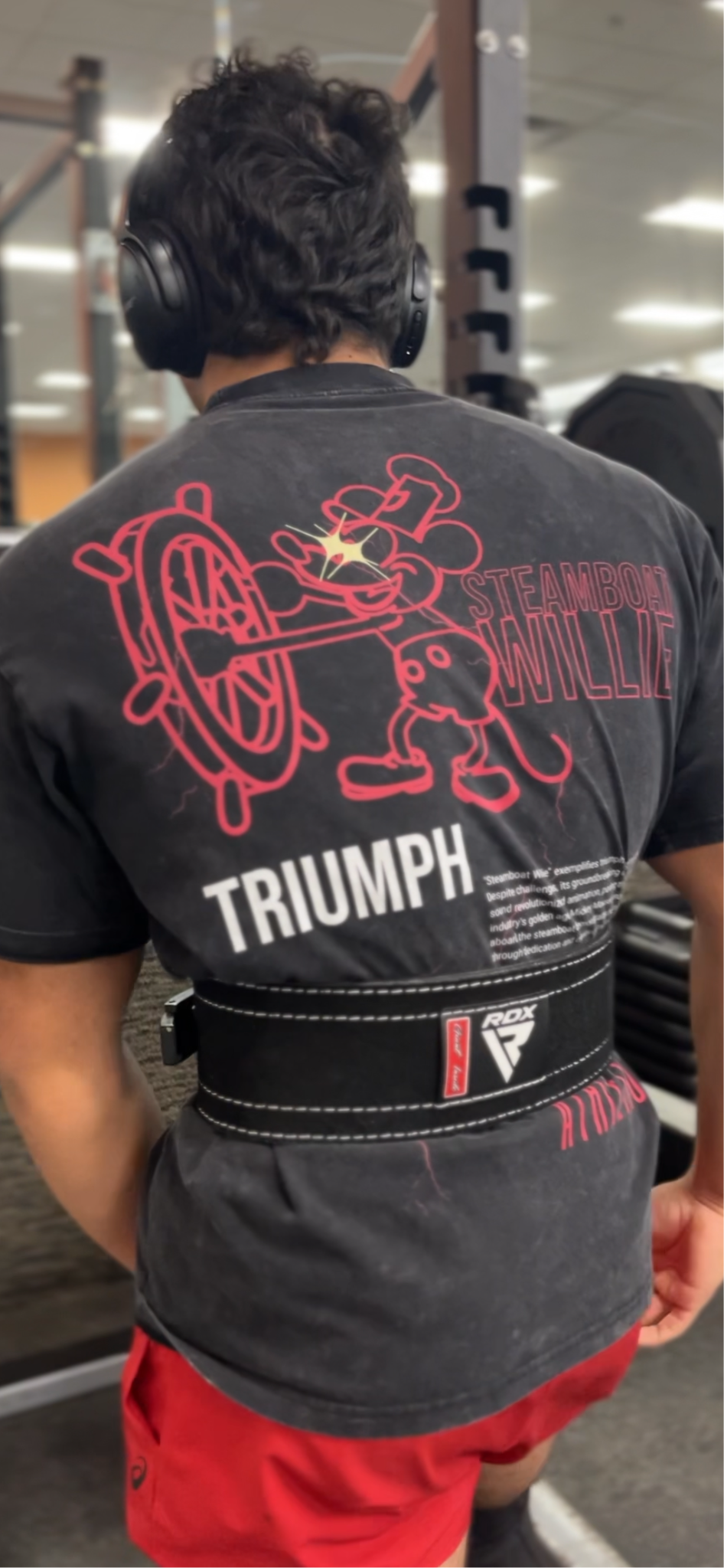 STEAMBOAT WILLIE X TRIUMPH ATHLETIC OVERSIZED TEE