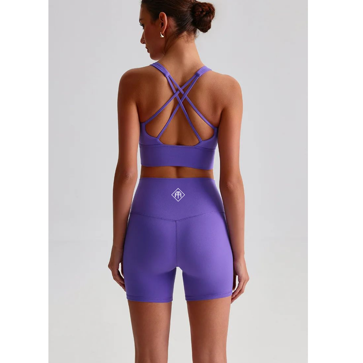 Triumph Cloud 6" High-Waist Gym Shorts