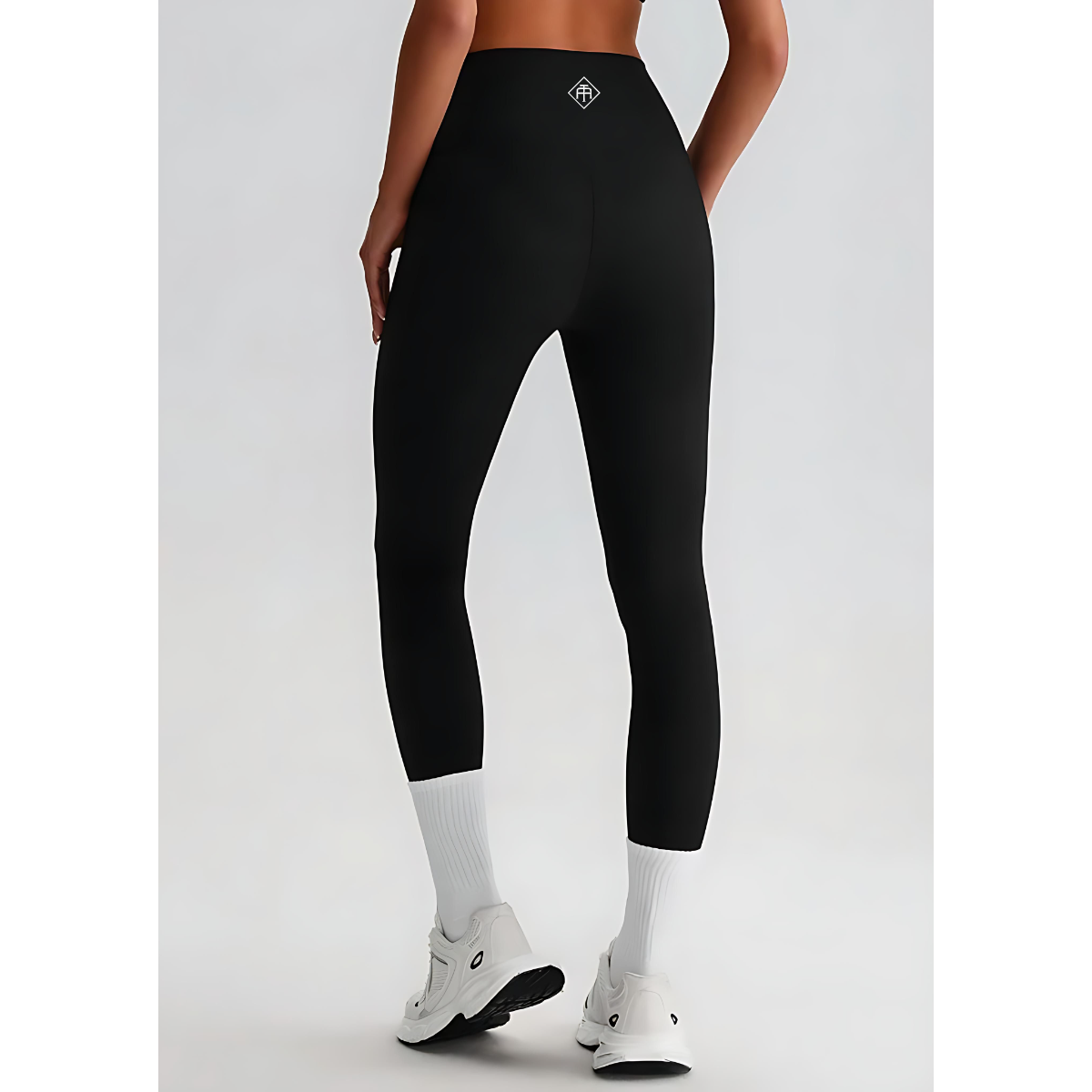 Triumph Buttery Soft High-Rise Leggings